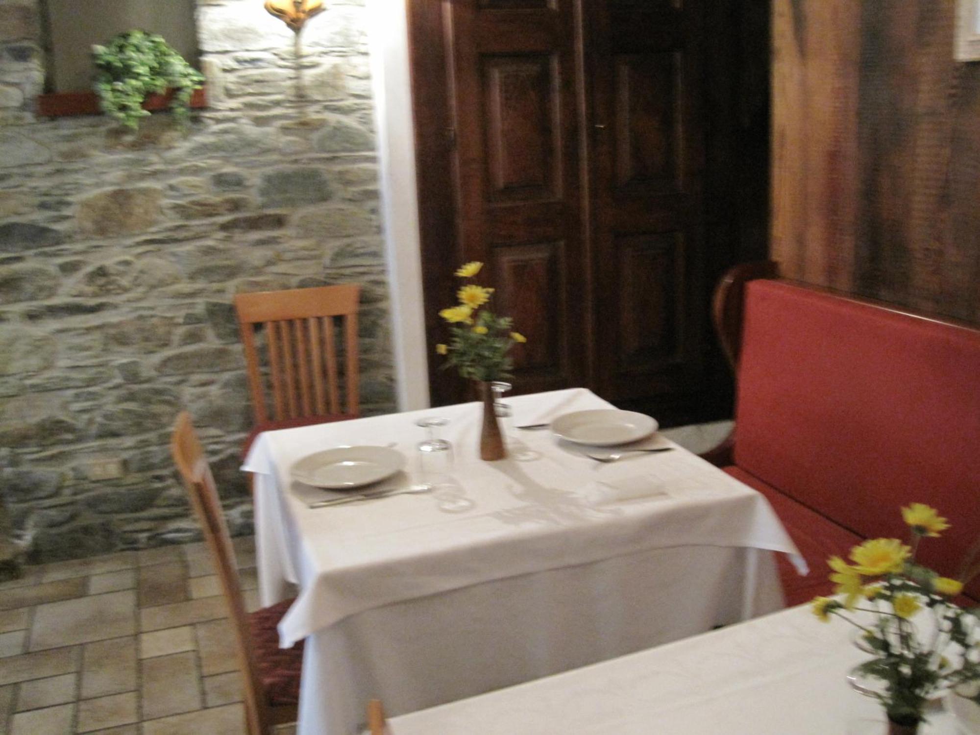 Hotel Florian Nus Eksteriør billede